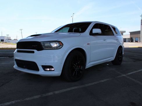 Used 2018 Dodge Durango SRT w/ SRT Interior Appearance Group AWD/4WD image 2