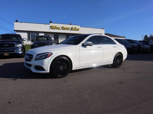 Used 2017 Mercedes-Benz C 300 Luxury image 1