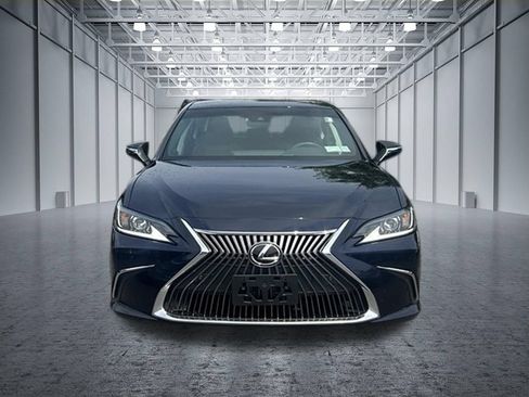 Used 2020 Lexus ES 350 w/ Accessory Package 2 FWD image 18