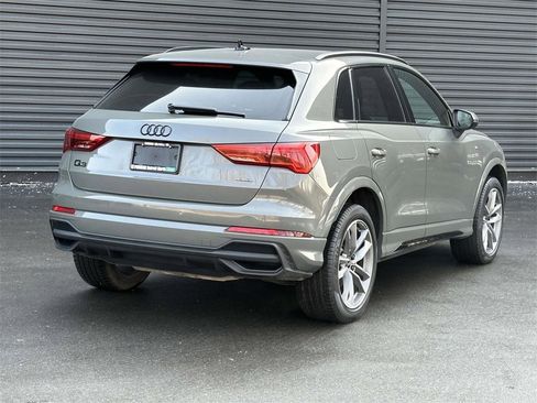 Used 2025 Audi Q3 2.0T Premium w/ Convenience Package image 5