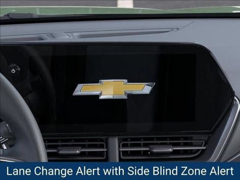 New 2026 Chevrolet Trax ACTIV w/ Sunroof Package FWD image 23
