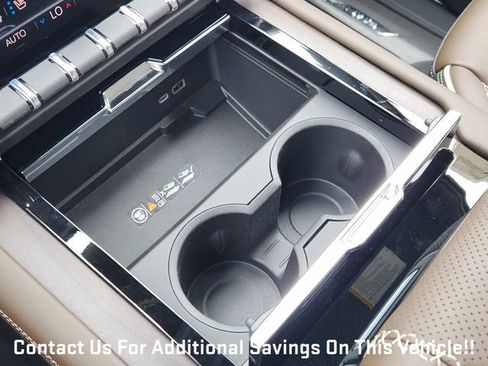 New 2026 GMC Yukon Denali Ultimate AWD/4WD image 16