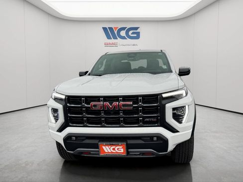 Used 2025 GMC Canyon AT4 w/ Technology Plus Package AWD/4WD image 2