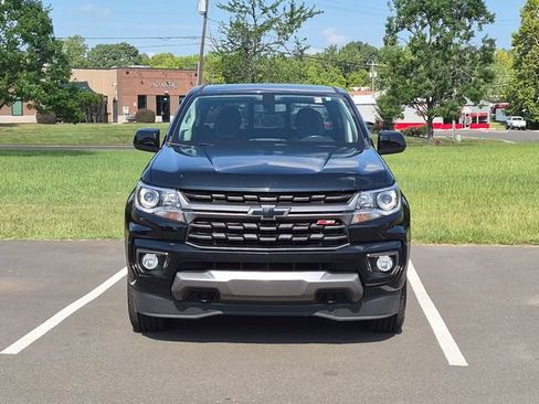 Used 2022 Chevrolet Colorado Z71 AWD/4WD image 16