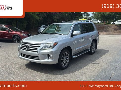 Used 2013 Lexus LX 570 4WD w/ Luxury Pkg image 1