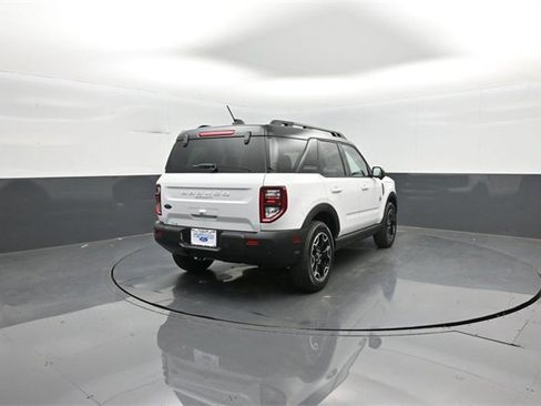 New 2025 Ford Bronco Sport Outer Banks w/ Outer Banks Tech Package+ image 7