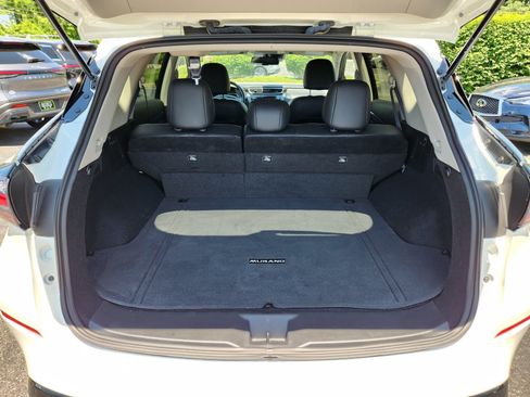 Used 2024 Nissan Murano SV w/ SV Midnight Edition Package AWD/4WD image 8