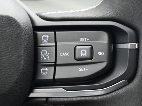 New 2026 Jeep Cherokee Limited AWD/4WD image 7