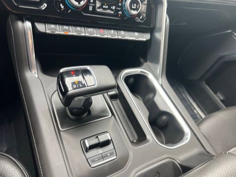 Used 2023 GMC Sierra 1500 Denali w/ Technology Package AWD/4WD image 24