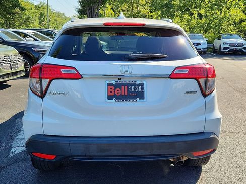 Used 2019 Honda HR-V EX image 11