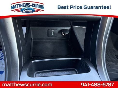 Certified 2018 Ford Fusion SE w/ Equipment Group 601A image 19