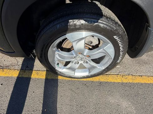 Used 2016 Honda HR-V EX image 9