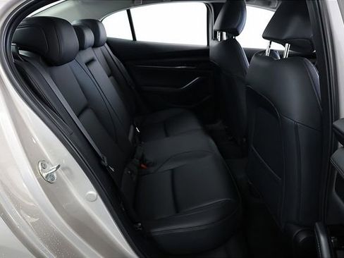 New 2026 MAZDA MAZDA3 2.5 S Sedan w/ Preferred Pkg image 26