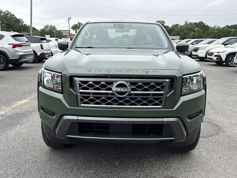 Used 2022 Nissan Frontier SV w/ Technology Package RWD image 8
