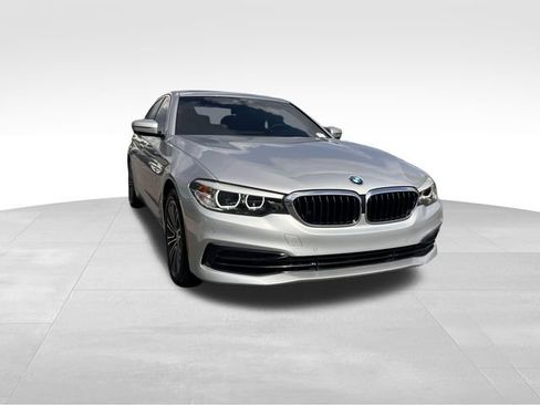 Used 2020 BMW 530e w/ Convenience Package RWD image 7