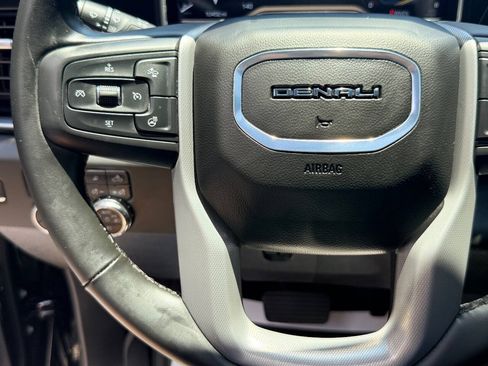 Used 2025 GMC Sierra 3500 Denali w/ Denali Reserve Package AWD/4WD image 26