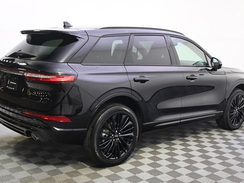 New 2026 Lincoln Corsair Premiere image 7