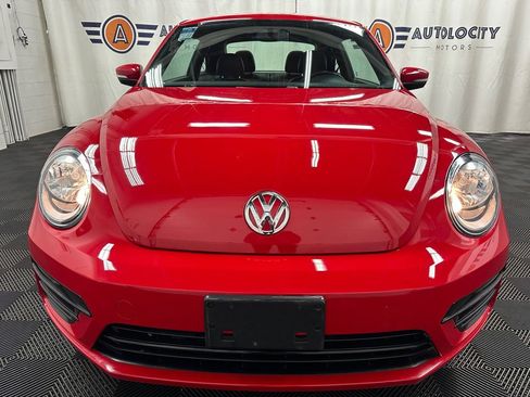 Used 2019 Volkswagen Beetle 2.0T S FWD image 3