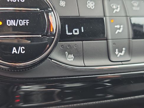 Used 2023 Buick Encore GX Select w/ Experience Buick Package image 24