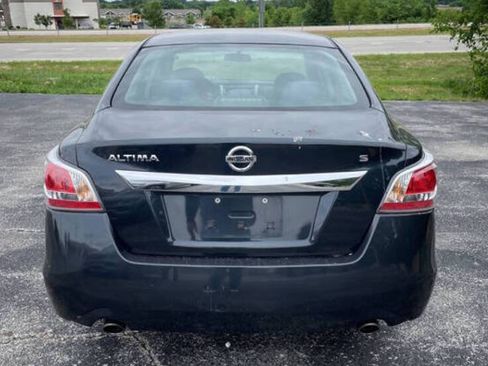 Used 2015 Nissan Altima 2.5 S FWD image 4