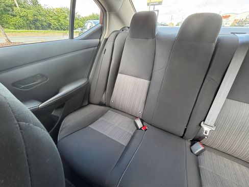 Used 2025 Nissan Sentra SV FWD image 37