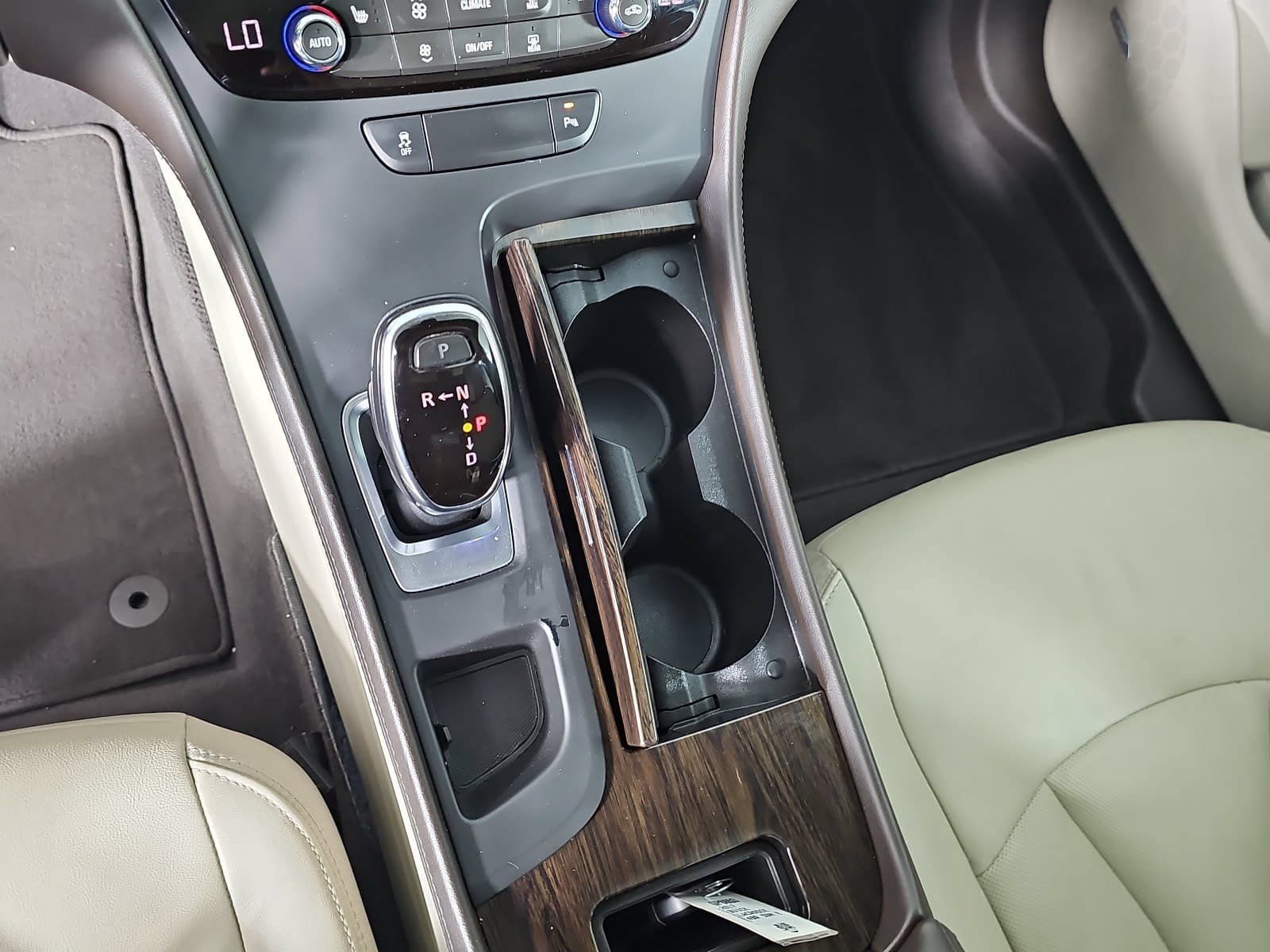 Used 2017 Buick LaCrosse Essence w/ Sun and Shade Package FWD image 21