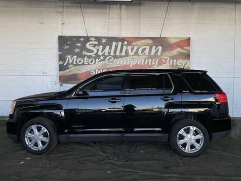 Used 2017 GMC Terrain SLE image 2