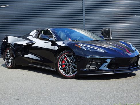 Used 2024 Chevrolet Corvette Stingray Preferred Conv w/ Z51 Performance Package RWD image 10