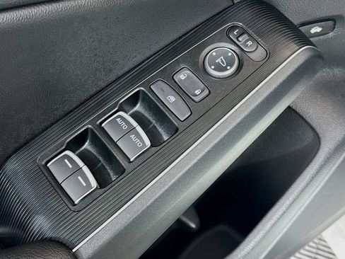 Used 2024 Honda Civic Touring image 18