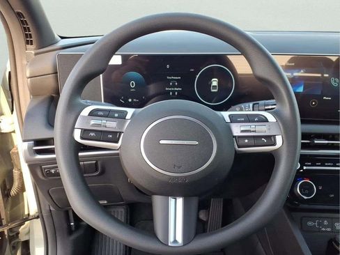 New 2026 Hyundai Santa Cruz SEL FWD image 11