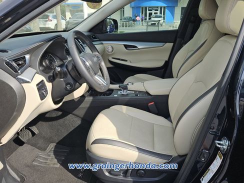 Used 2021 INFINITI QX50 Sensory w/ Cargo Package image 10