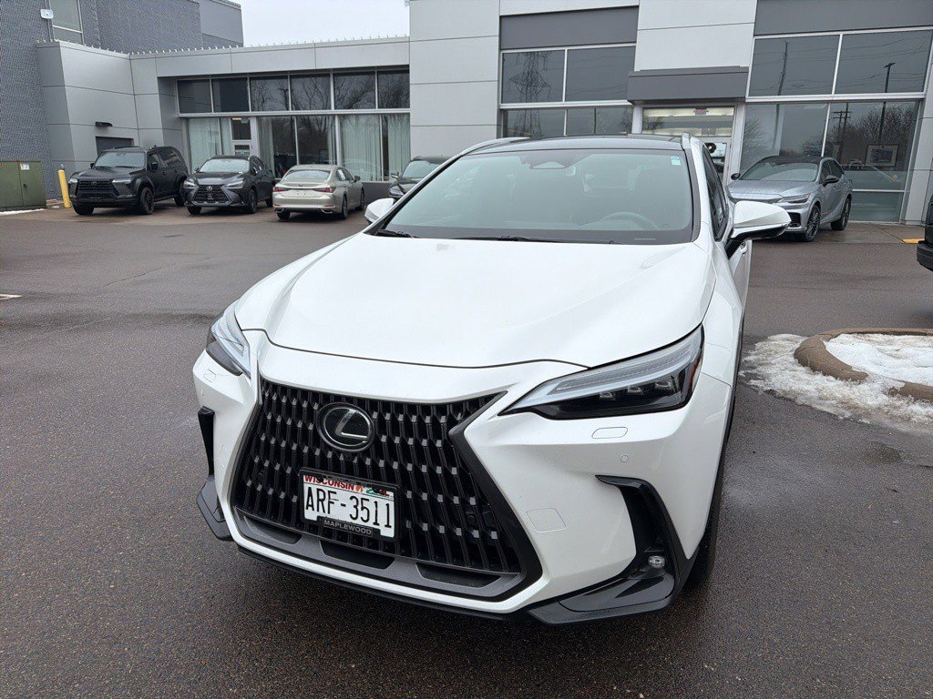 Used 2024 Lexus NX 350 AWD w/ Vision Package image 8