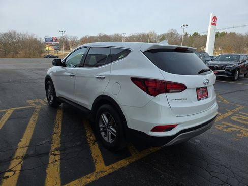 Used 2017 Hyundai Santa Fe Sport image 7