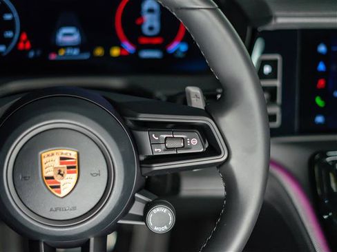 Certified 2026 Porsche Panamera 4 AWD/4WD image 18