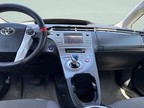 Used 2014 Toyota Prius Three FWD image 22