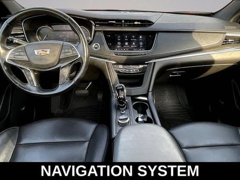 Used 2022 Cadillac XT5 Premium Luxury AWD/4WD image 9