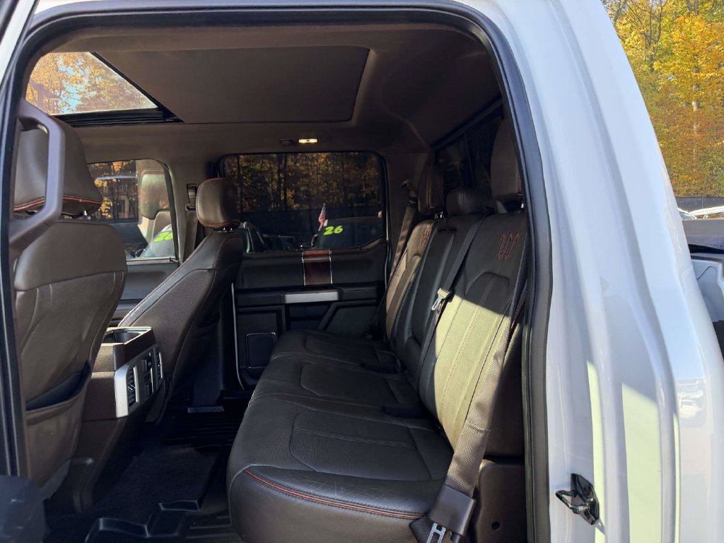 Used 2015 Ford F150 King Ranch w/ Equipment Group 601A Luxury AWD/4WD image 11