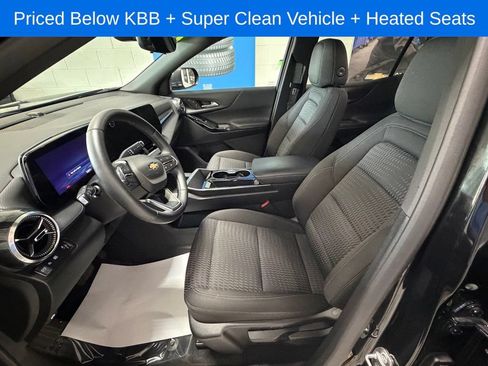 Used 2025 Chevrolet Equinox LT w/ Safety and Technology Package FWD image 10