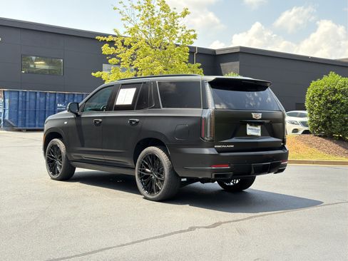 Used 2026 Cadillac Escalade Platinum Sport w/ LPO, Floor Liner Package AWD/4WD image 63