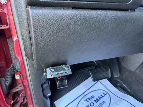 Used 2014 GMC Yukon XL Denali image 13