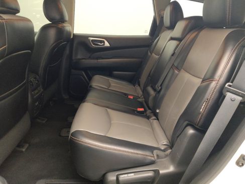Used 2019 Nissan Pathfinder SL w/ Rock Creek Edition AWD/4WD image 18