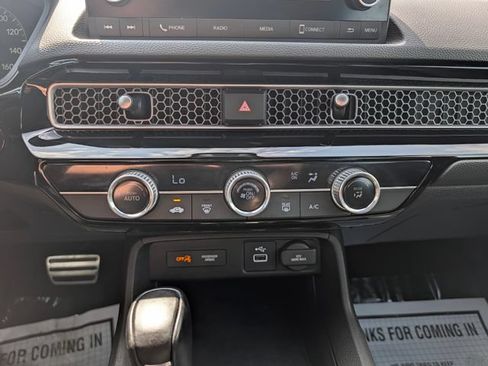 Used 2022 Honda Civic Sport image 23