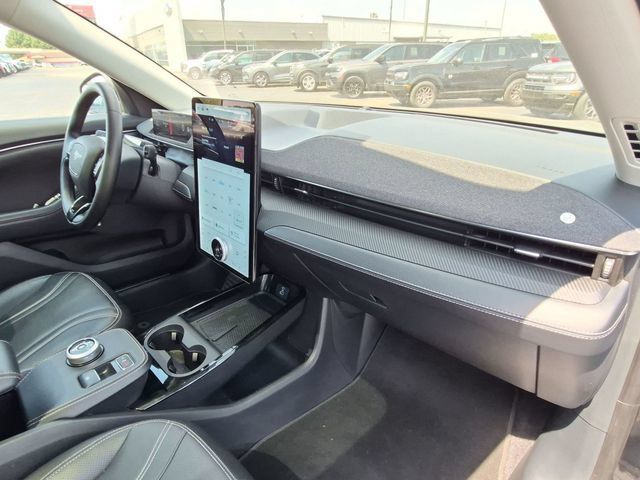 Used 2023 Ford Mustang Mach-E Premium RWD image 19