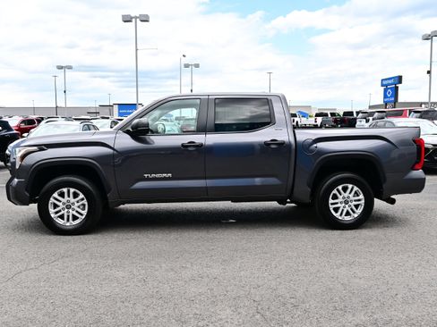 Used 2024 Toyota Tundra SR5 AWD/4WD image 5