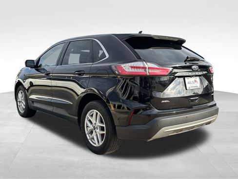 Used 2022 Ford Edge SEL image 6