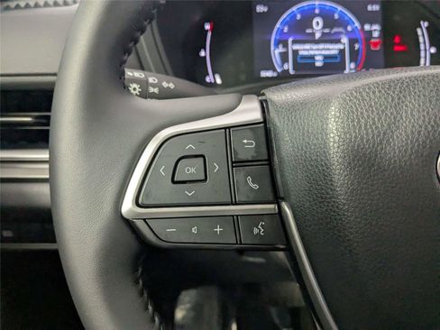Used 2026 Toyota Grand Highlander XLE FWD image 17