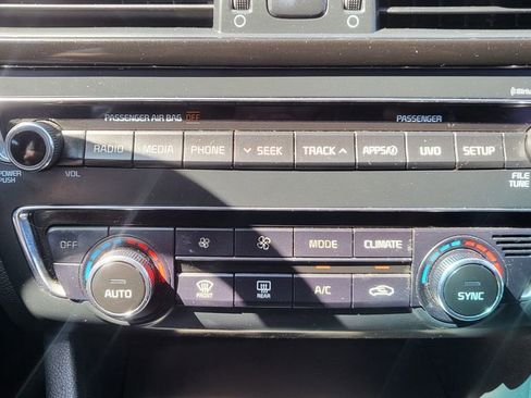 Used 2017 Kia Optima SX FWD image 33