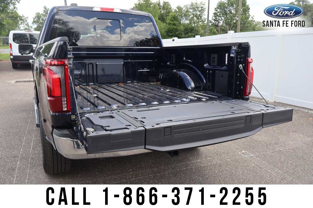 Used 2025 Ford F150 Lariat w/ Equipment Group 501A Mid AWD/4WD image 11
