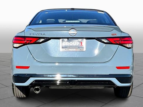 New 2025 Nissan Sentra SR image 4