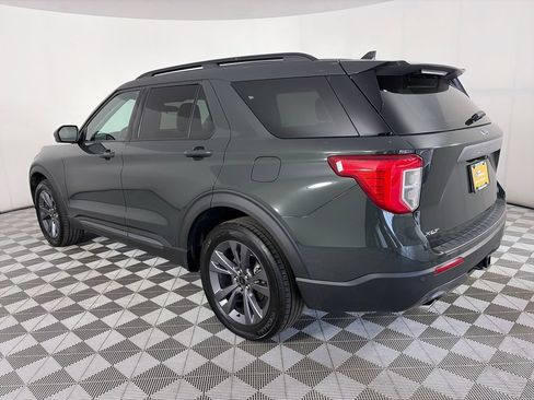 Used 2024 Ford Explorer XLT w/ Equipment Group 202A AWD/4WD image 5